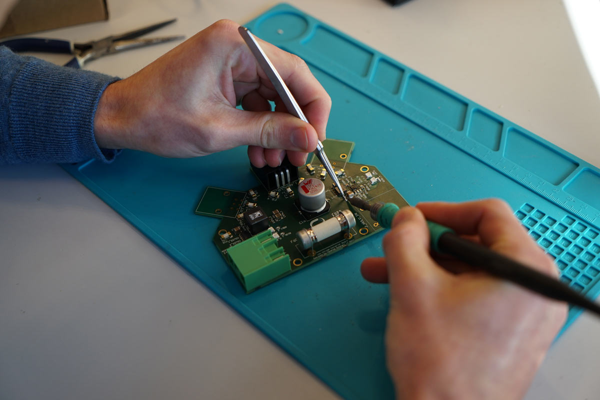 TU Delft Hyperloop PCB