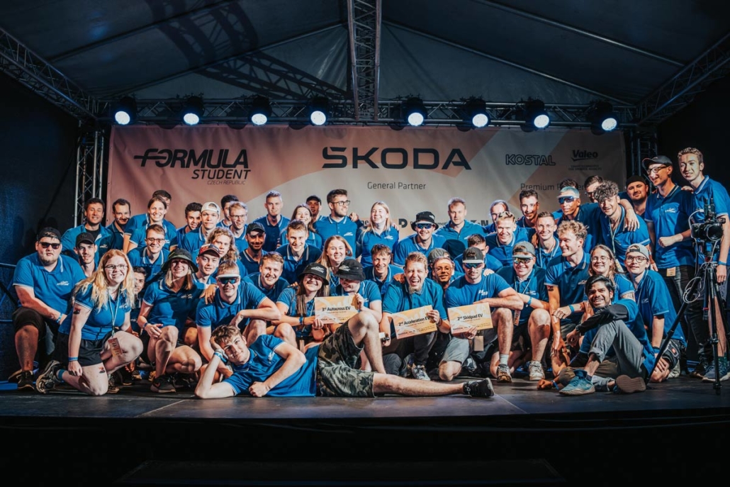 Teamfoto eurocircuits min Web