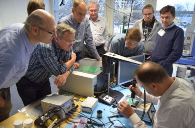 Prototype soldering with the eC-reflow equipment- Workshop in Augsburg ...