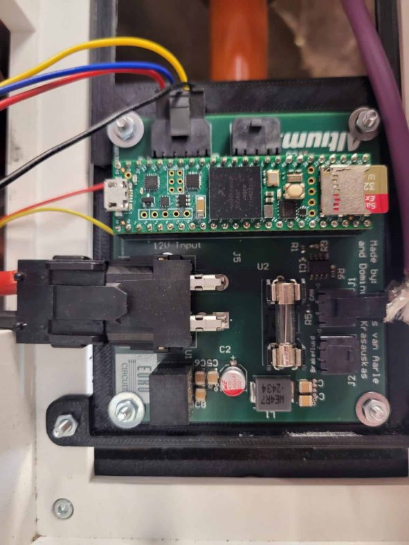 TU Delft Eco-Runner Front PCB