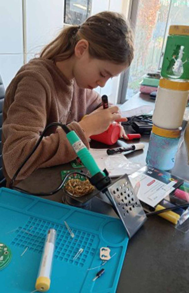 De Creatieve Stem Assembling 2