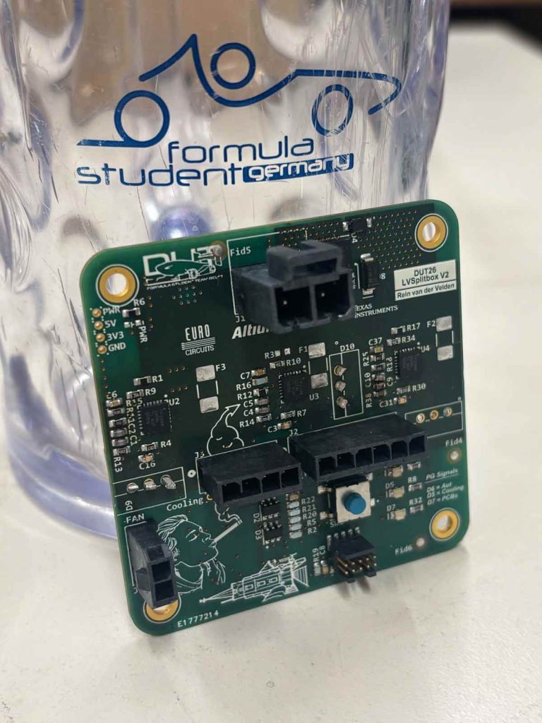 TU Delft DUT 26 LV Splitbox PCB