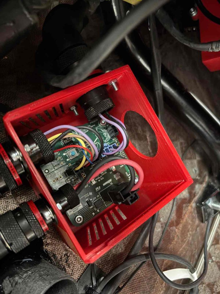TU Delft DUT 26 LV Splitbox PCB in car