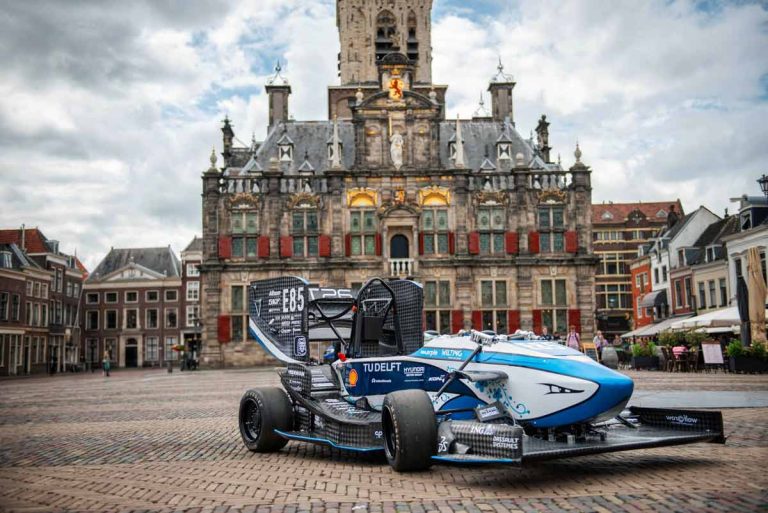TU Delft DUT 26 Car